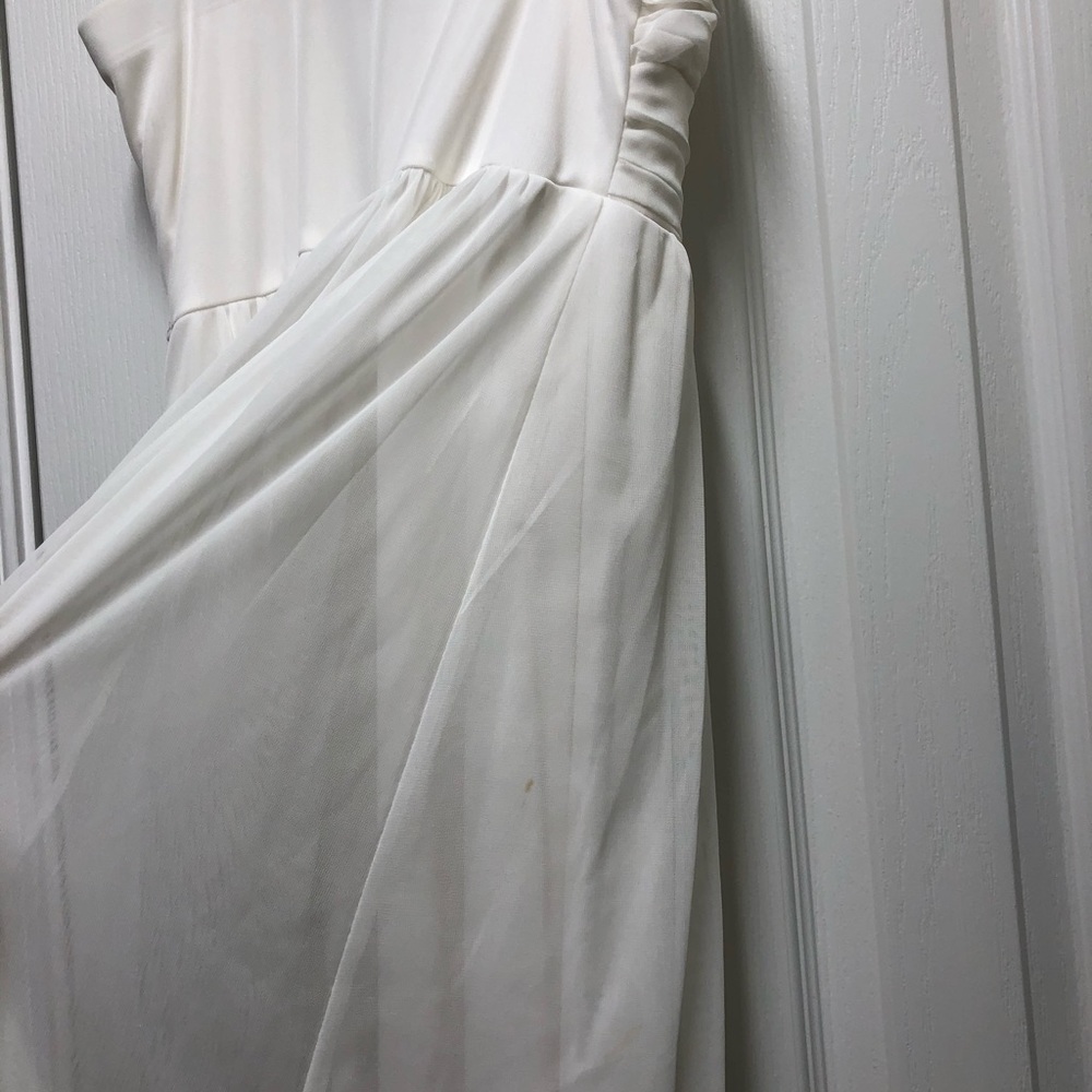Formal/Wedding Dress - Picture 5 of 8